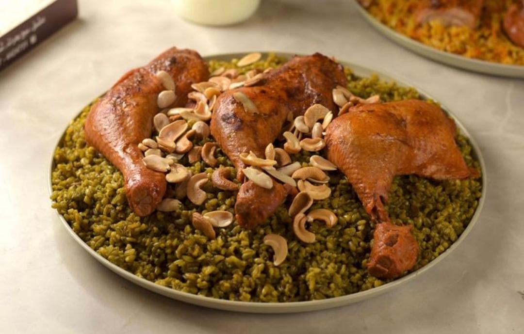 وجبة-فريكة-مع-بازلاء-الدجاج