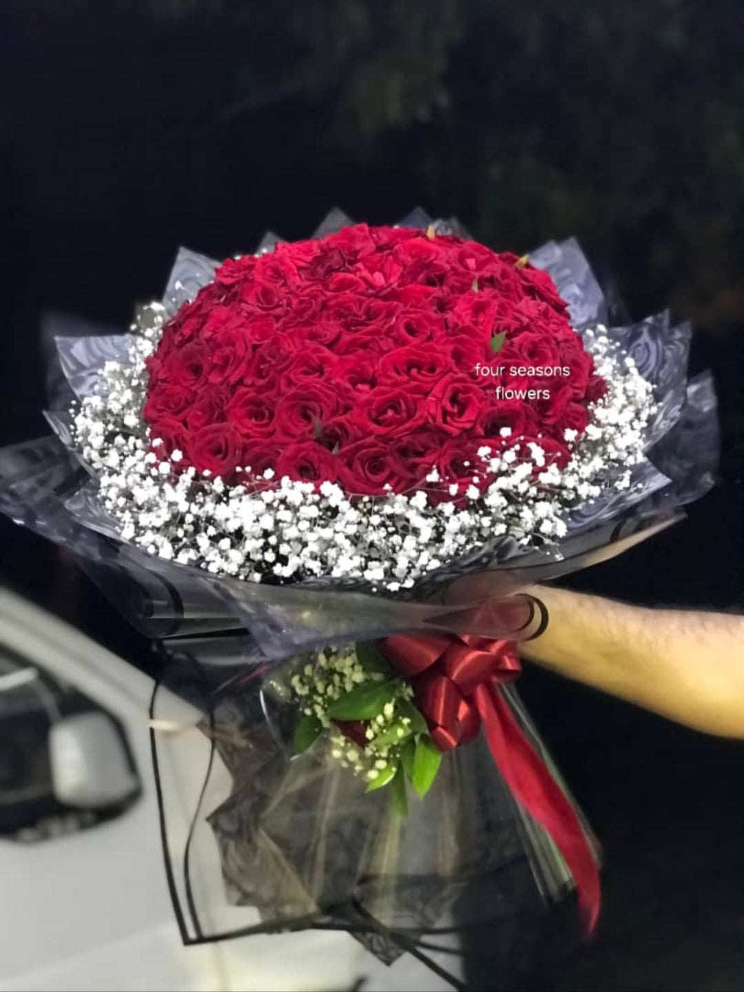 بوكيه ٦٠ وردة