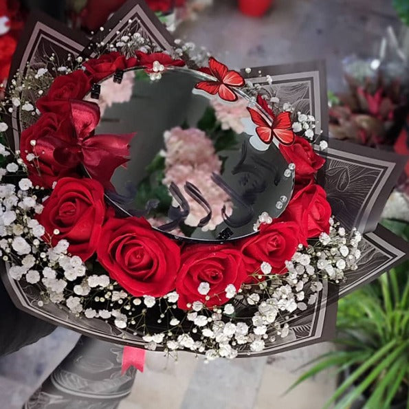 بوكيه جوري مع مرآة