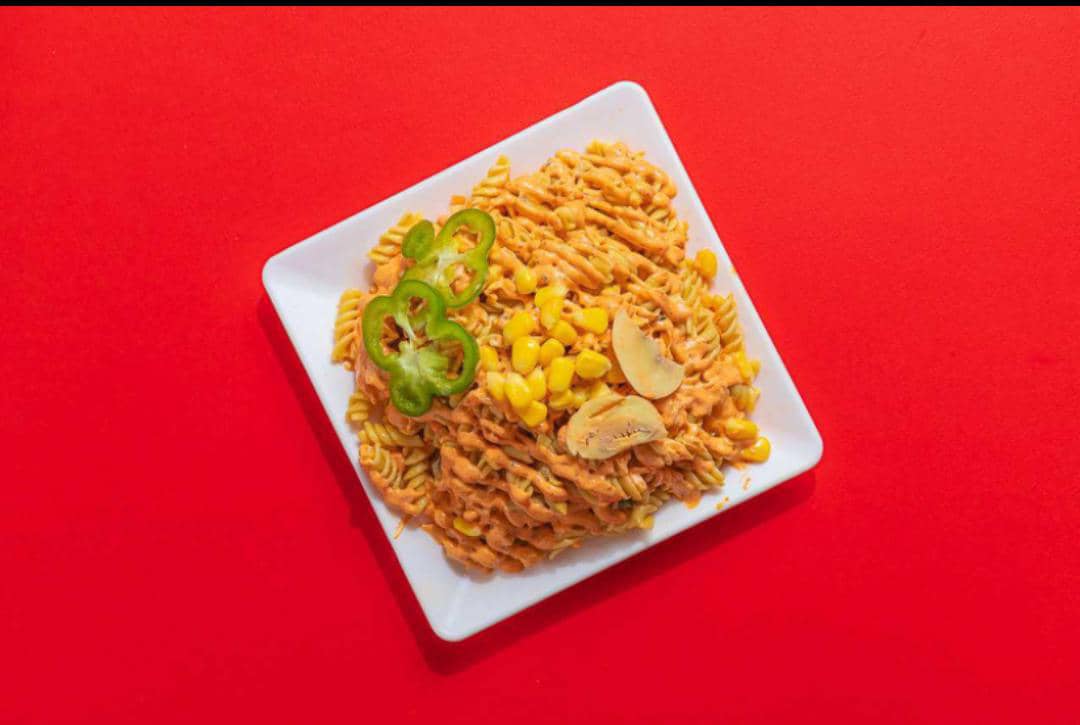 سلطة معكرونة صغير