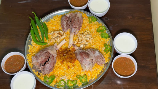 كبسة-لحم-كبير-مع-مكسرات