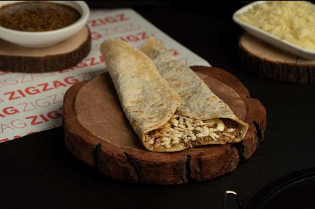 صاج زعتر وقشقوان