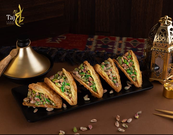 وربات بفستق كبير (1 قطعة)