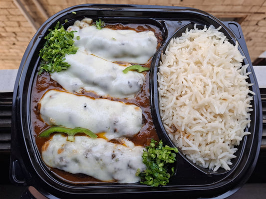 باشا وعساكرو مع رز ابيض