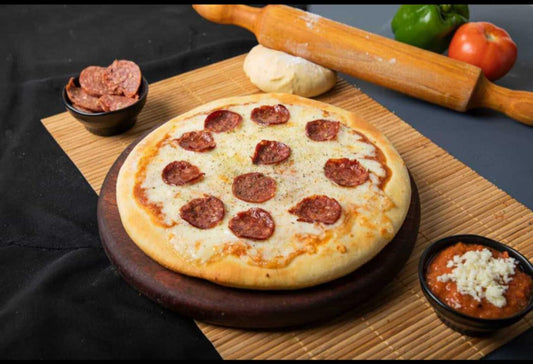 بيتزا ببيروني