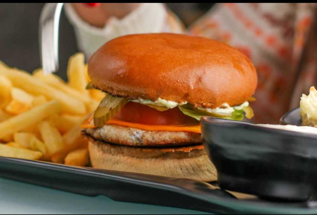 تشيز تشكن برغر