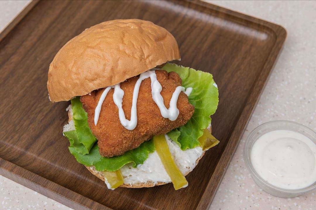 دجاج أوميغا