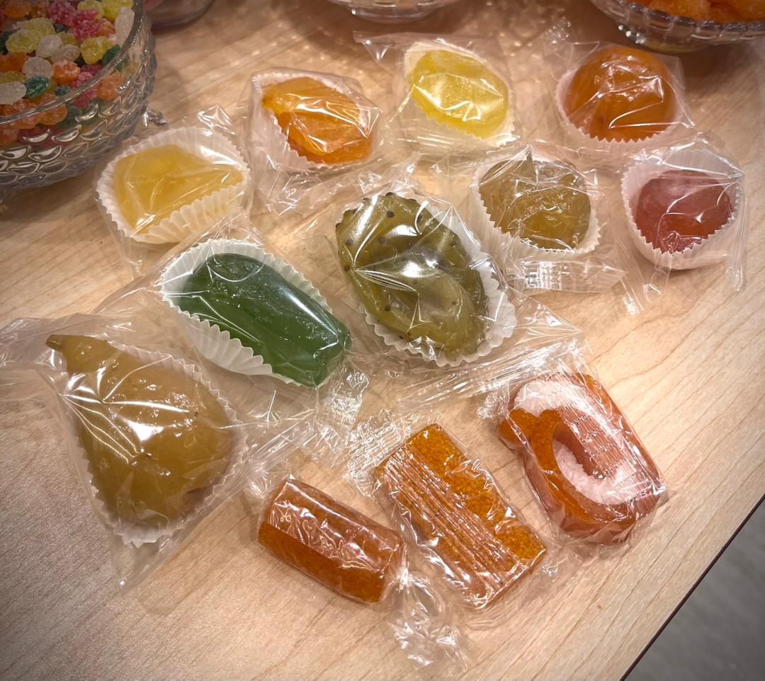 فواكه مجففة