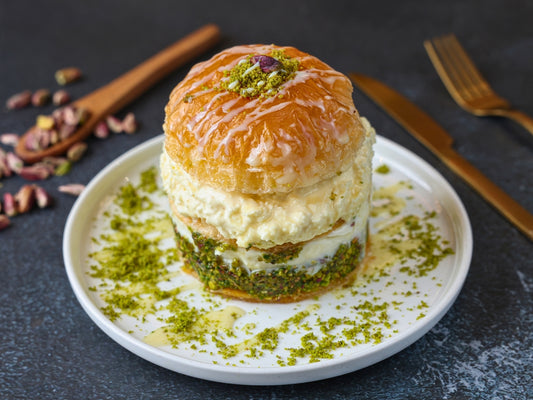 بكلافا فستق وقشطة (قطعة)