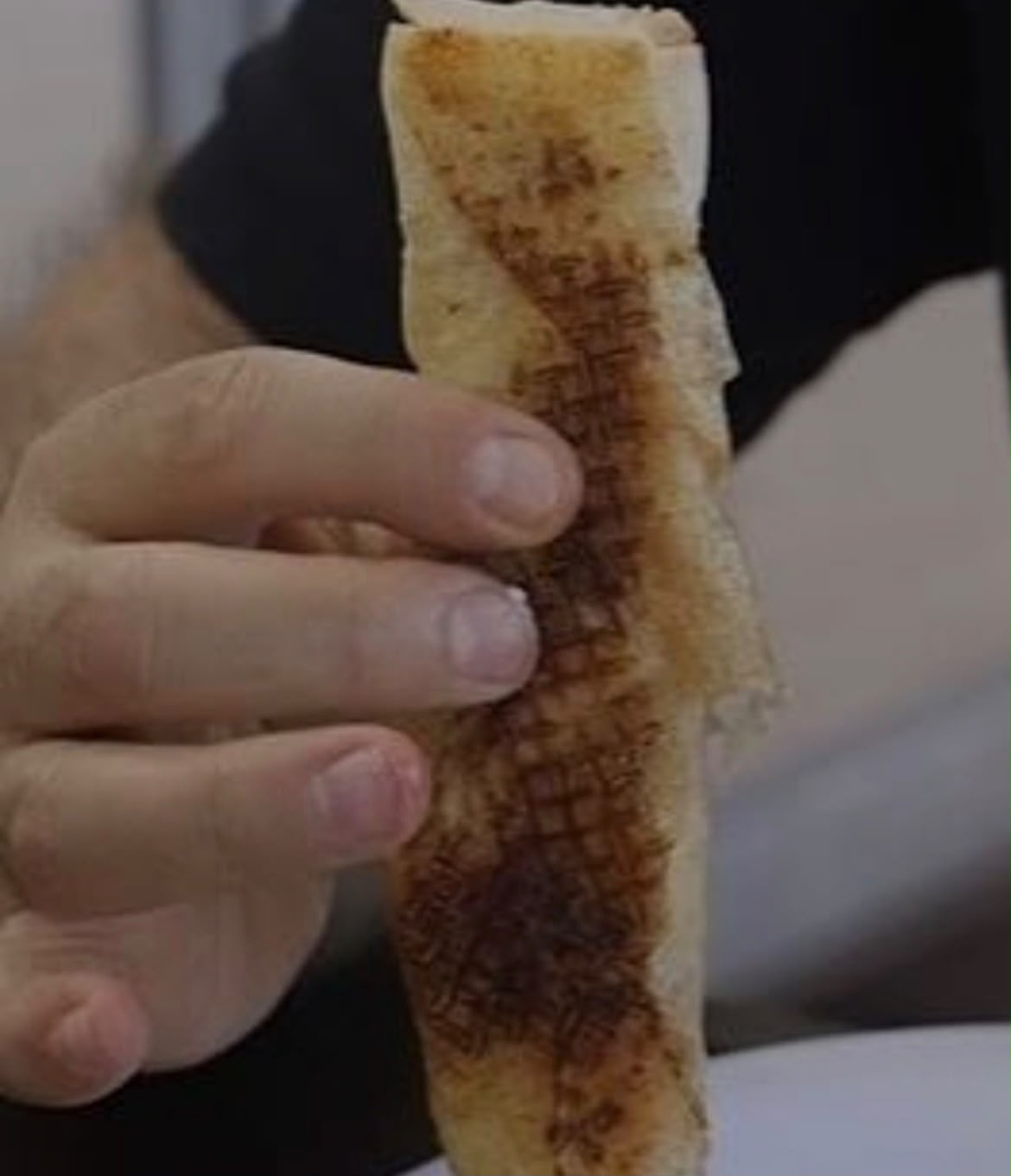 خرطوشة دجاج عالفحم